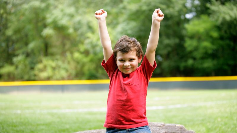 Chia sẻ, đồng hành cùng con là cách để con tự tin hơn